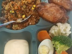 -拾挚扒房(招商花园城店)