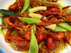 黄焖小龙虾-龙虾奇迹泥炉烤肉(大华三路店)