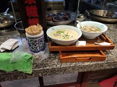 -湘下佬老长沙吃货铺(广场莱斯店)