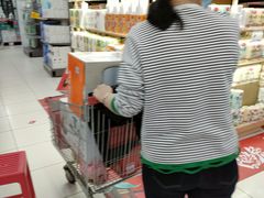 -家乐福(四元桥购物中心店)