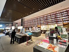 -茑屋书店(天目里店)