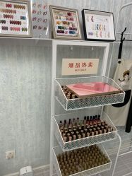 -赢韵美甲美睫瑞士净斑中心