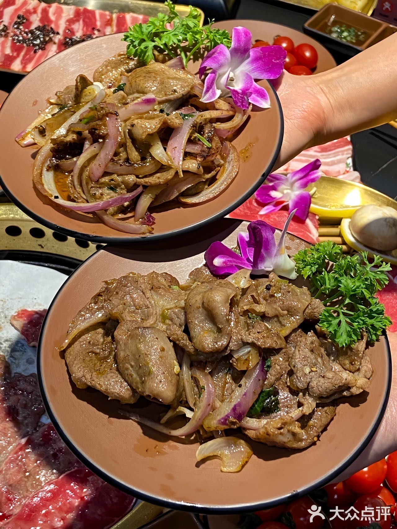 西安钟楼！我真的只会去吃这家烤肉！