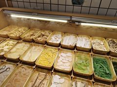 -捞小鲜虾滑海鲜自助火锅(嵊州吾悦店)