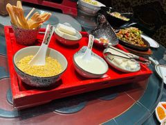 -九十九顶毡房(阜石路店)