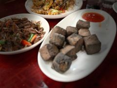 -芦茨金富饭庄·25年老字号·专做稻草鸡