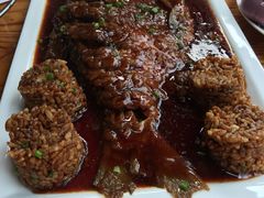 -苹果树下艺术餐厅(宋庄店)