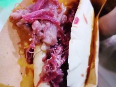腊牛肉夹馍-邢老三肉丸糊辣汤(西安总店)