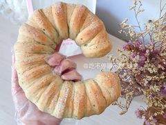 茉莉CC包-好利来(七宝领展广场店)