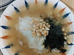 -正南齐北·老街糯米团(洪崖洞店)