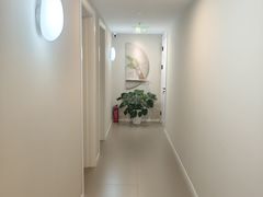 -壹点灵·心理咨询中心(中山公园店)