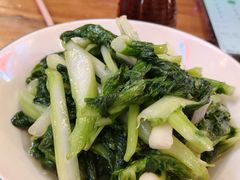 -霄汉牛三鲜湖北砂锅菜(万松园2店)