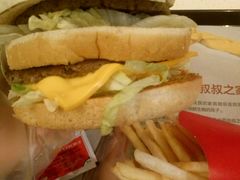 -麦当劳(世贸店)