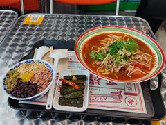 -亚皆老街南宁老友粉·米粉(印象城店)