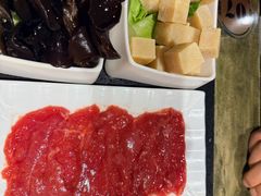 -宽板凳老灶火锅(台湾街店)