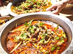 鸿鹤鲜锅兔-椒小兔·盐帮川菜中餐厅(金沙时代广场店)