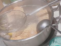 -浪里寻·臻牛养生牛肉火锅(方圆荟店)