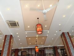-侬佳蒸菜馆(听潮店)