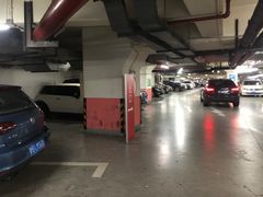 -中山公园-龙之梦停车场