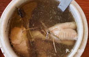 Pork Spine, Chicken Bone Herb and Pig Pancreas Stew