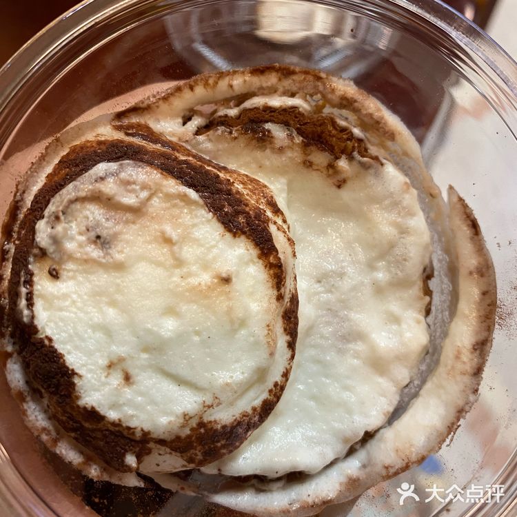 别排那么长队买蛋挞了….3块钱黑芝麻冰激凌绝