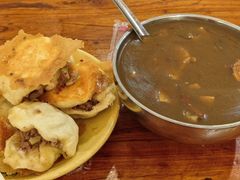 -丁红照水煎包胡辣汤