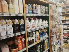 -绿叶子超市(公园大道店)