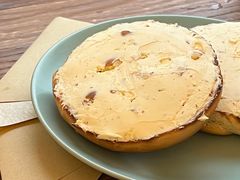 -Catch Bagel(芳草地店)