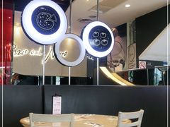 大堂-必胜客(上海新南方商城PH店)