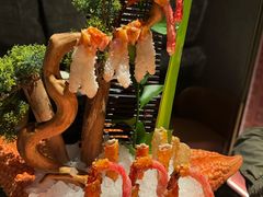 -蟹犇前•帝王蟹雪蟹(陆家嘴店)