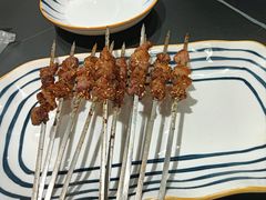 -许哥东北烧烤·铁丳烤串·宫后夹肉(繁花中心店)
