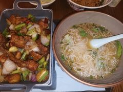 -哇蛙牛功夫面渝都料理(龙阳广场店)