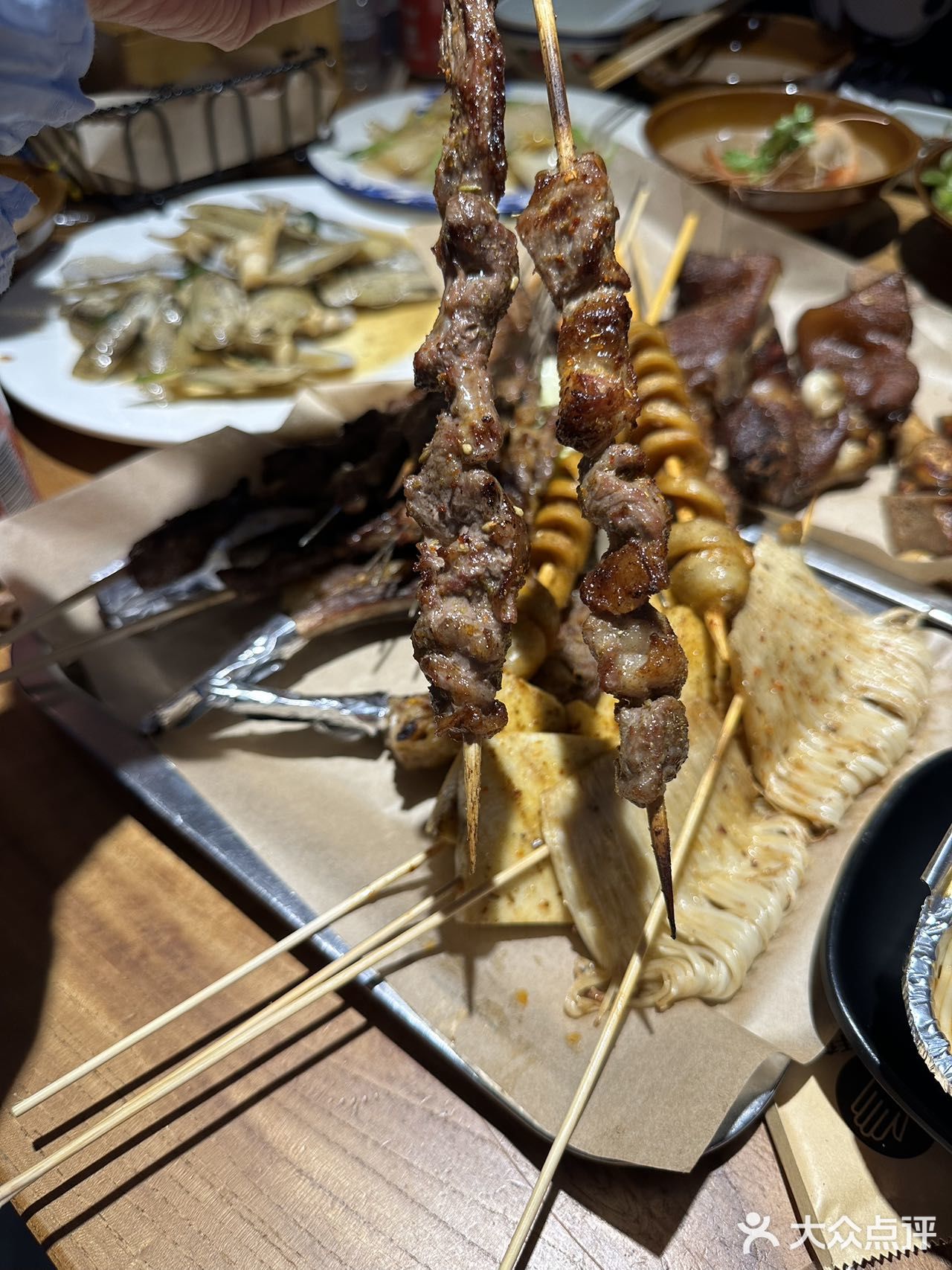 夜宵小酒馆走一个