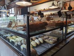 面包甜点陈列柜-仙峰天然面包(迎宾路店)