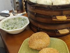 -舒小笼松针小笼包