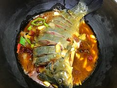 -忆乡情铁锅炖鱼饭店(延庆店)