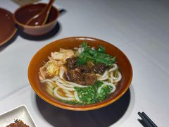 花溪牛肉粉-黔香阁(大上海时代广场店)
