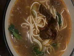-新盈光·云会所(百丈东路店)