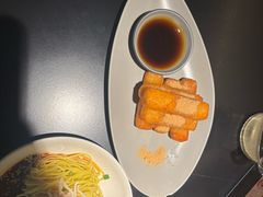 -麻六记(凤凰汇店)