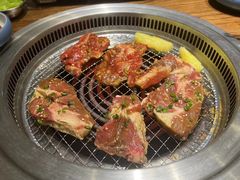 -明洞阿姨·韩式酱蟹烤肉·创意料理(三元桥店)