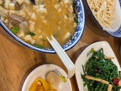 -西部马华清真兰州牛肉面·烧烤夜市(关东店)