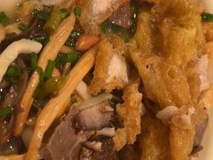 -丽丽三鲜螺蛳粉(田林路店)