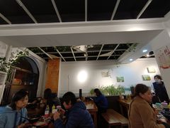 -丽虹云南过桥米线(兴工街店)