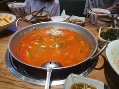 -老凯俚酸汤鱼(鸿通城店)