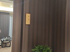 -威尔·佳宴创意陕菜融合菜(老城根红庙坡地铁站店)