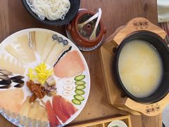 -桥香园云南过桥米线(红龙井店)