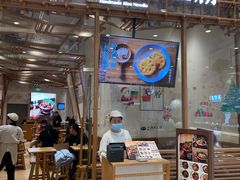 门面-小满手工粉(上海月星环球港店)
