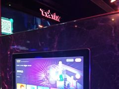 -温莎KTV(珠江路店)