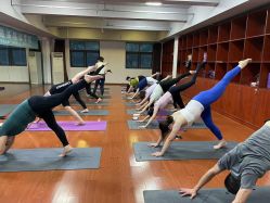 -玛尼瑜伽·普拉提