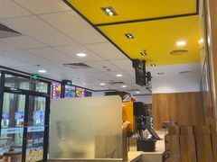 -麦当劳(呼市新华东街店)